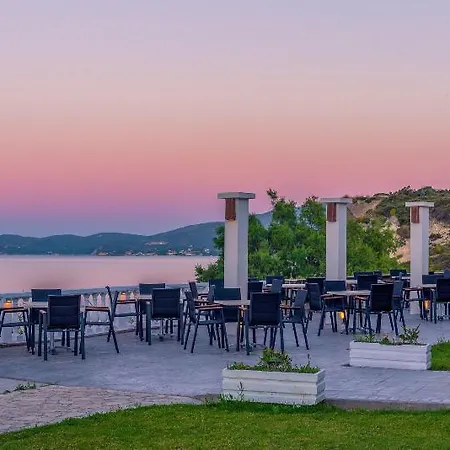 Crystal Hotel Kalamákion