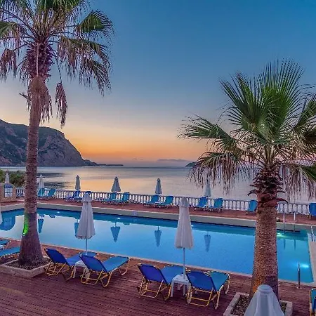 Crystal Hotel 4*