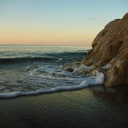 水晶海滩酒店 4*