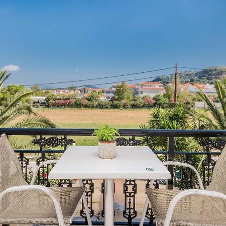 水晶海滩酒店 酒店 Kalamákion