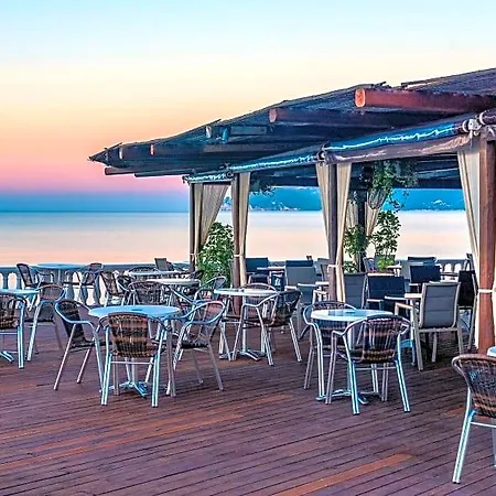 Crystal 4* Kalamákion