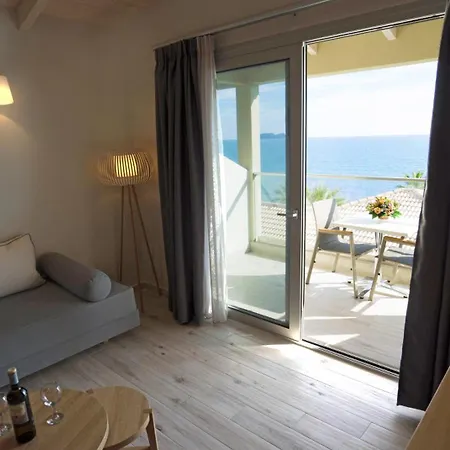 Crystal Hotell Kalamákion