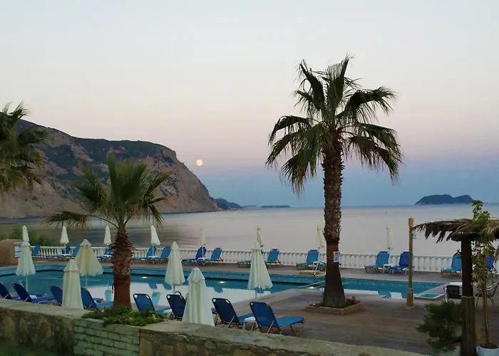 Otel Crystal Kalamákion